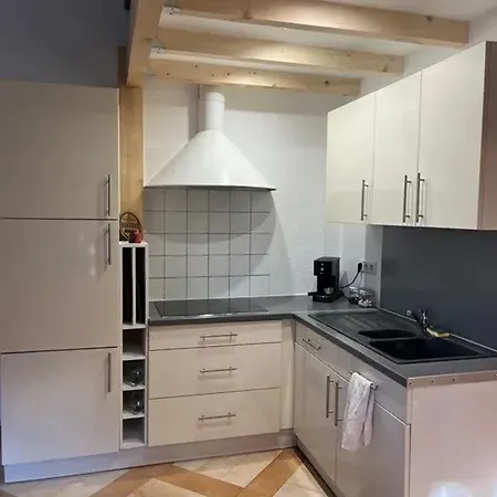 Maison Cosy Avec Piscine A Liffol-le-grand, 42 M² *